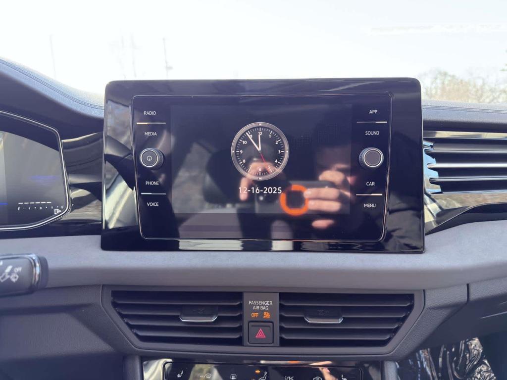 new 2025 Volkswagen Jetta car, priced at $24,600