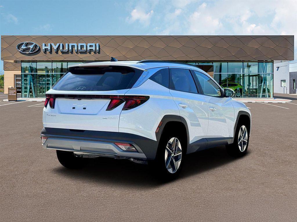 new 2026 Hyundai TUCSON Hybrid car, priced at $33,645