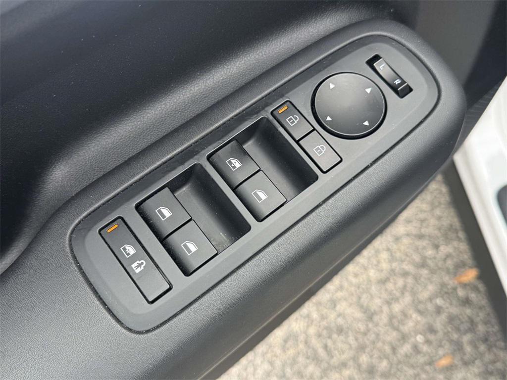 used 2024 Hyundai Santa Fe car, priced at $27,810