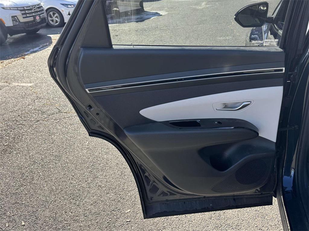 used 2023 Hyundai TUCSON Hybrid car, priced at $22,670