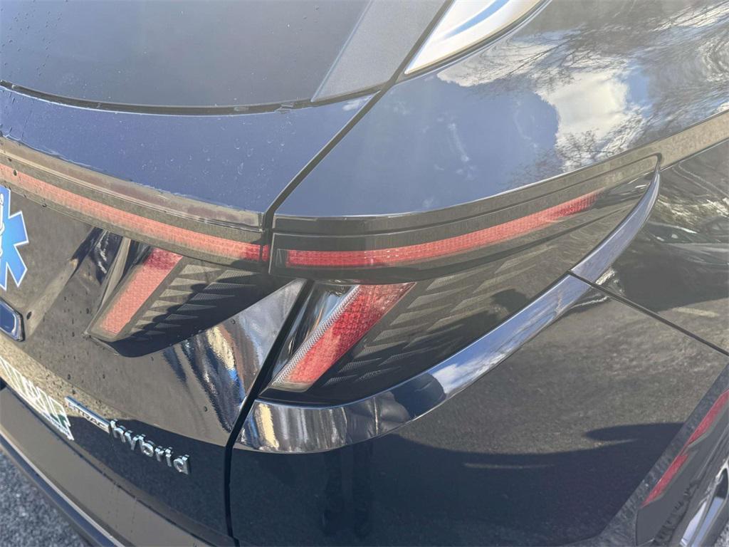 used 2023 Hyundai TUCSON Hybrid car, priced at $22,670