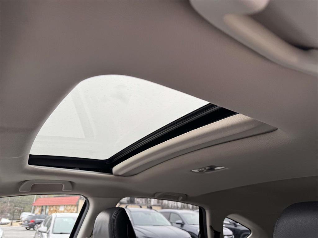 used 2016 Honda CR-V car, priced at $17,083