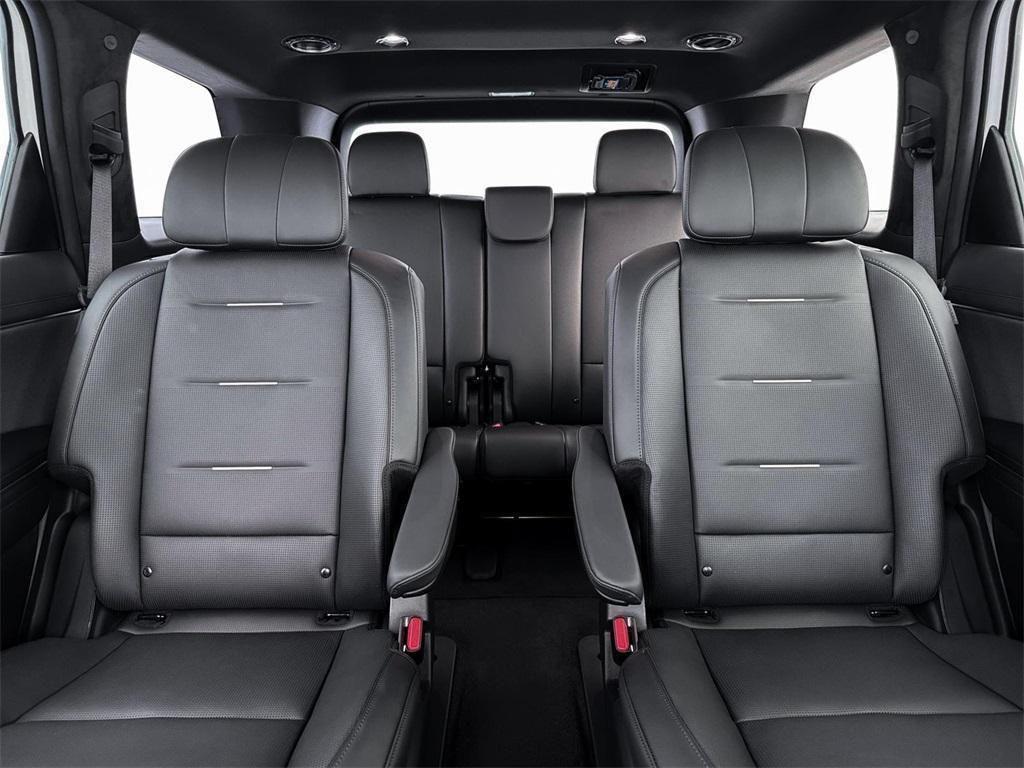 used 2026 Hyundai Palisade Hybrid car, priced at $60,645