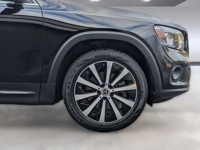 used 2022 Mercedes-Benz GLB 250 car, priced at $18,999