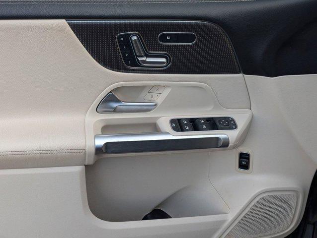 used 2022 Mercedes-Benz GLB 250 car, priced at $18,999