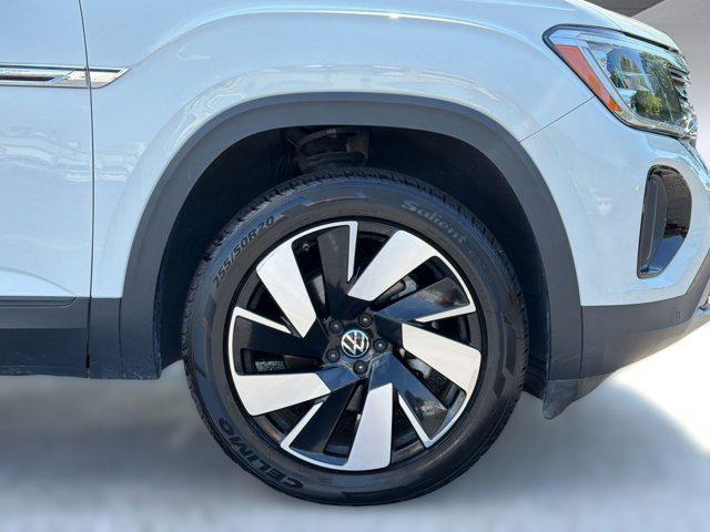 used 2024 Volkswagen Atlas Cross Sport car, priced at $26,295