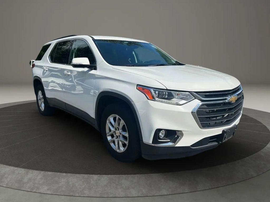 used 2020 Chevrolet Traverse car, priced at $12,499