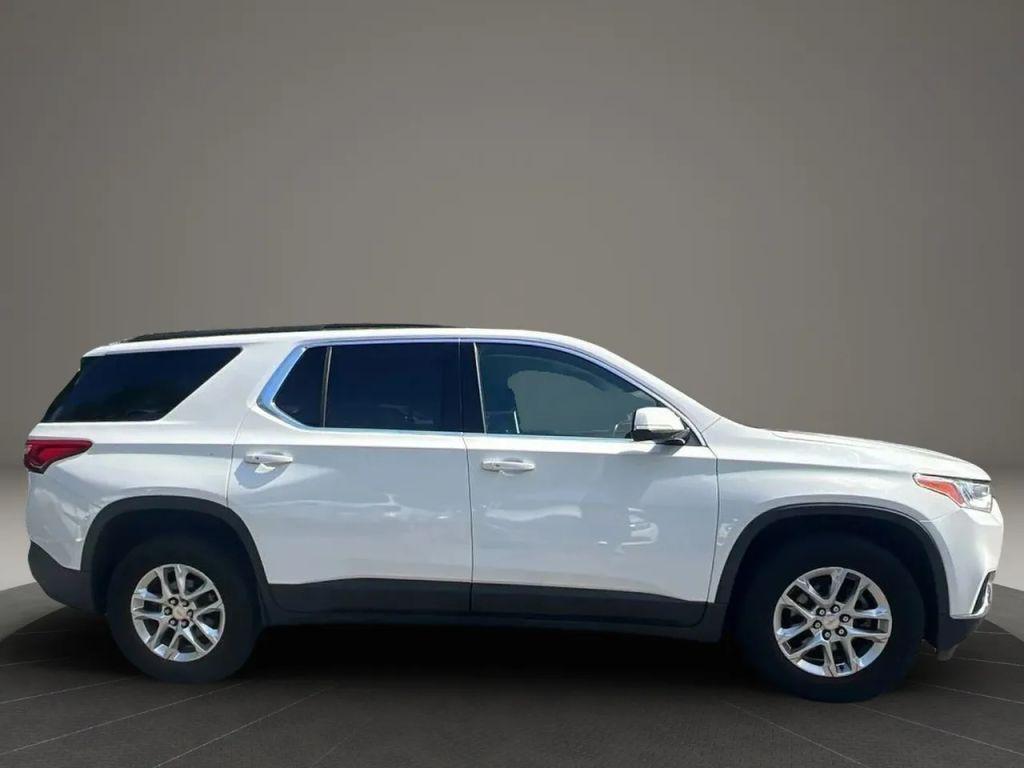 used 2020 Chevrolet Traverse car, priced at $12,499