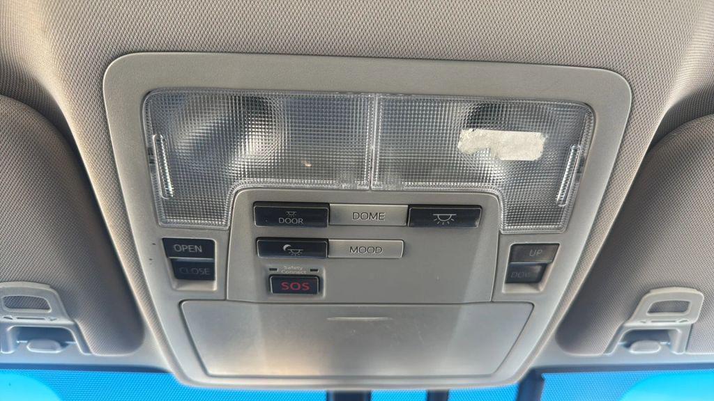 used 2014 Toyota Avalon Hybrid car, priced at $7,999