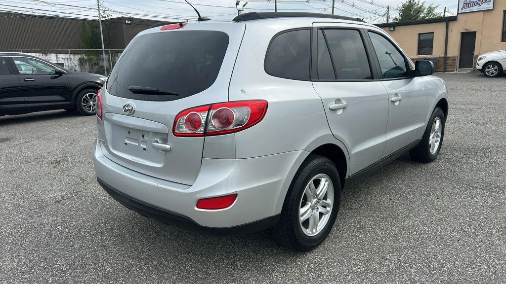 used 2012 Hyundai Santa Fe car, priced at $5,999