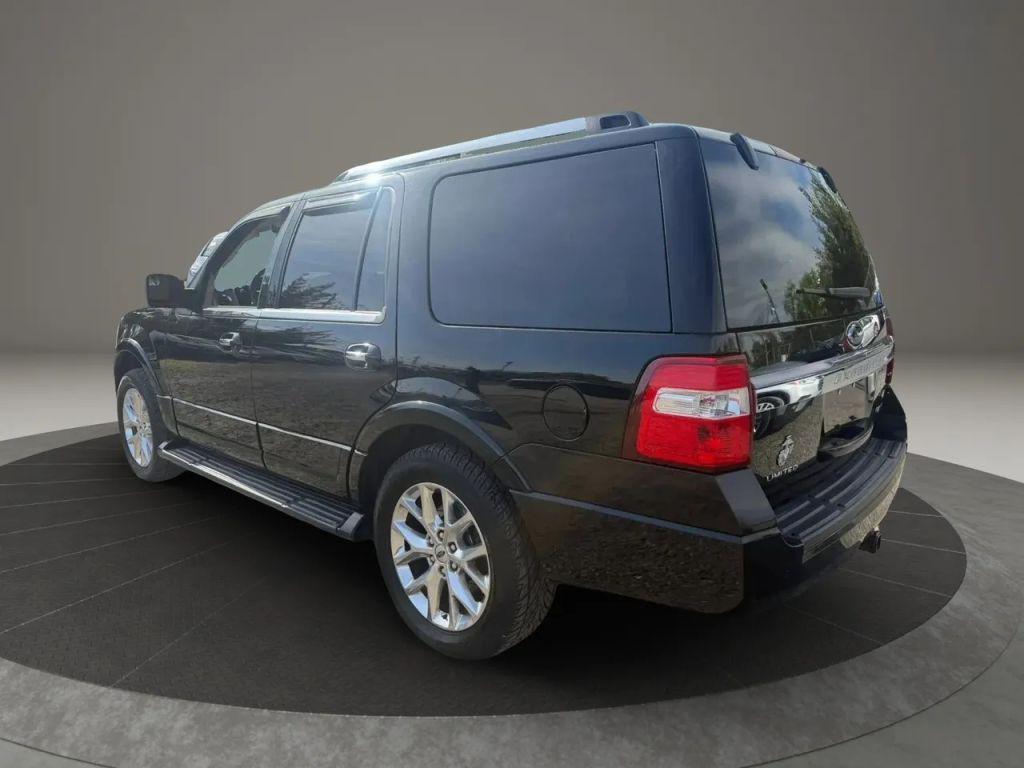 used 2017 Ford Expedition car