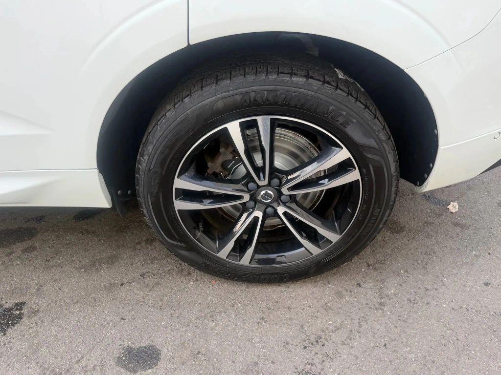 used 2018 Volvo XC60 car, priced at $13,999