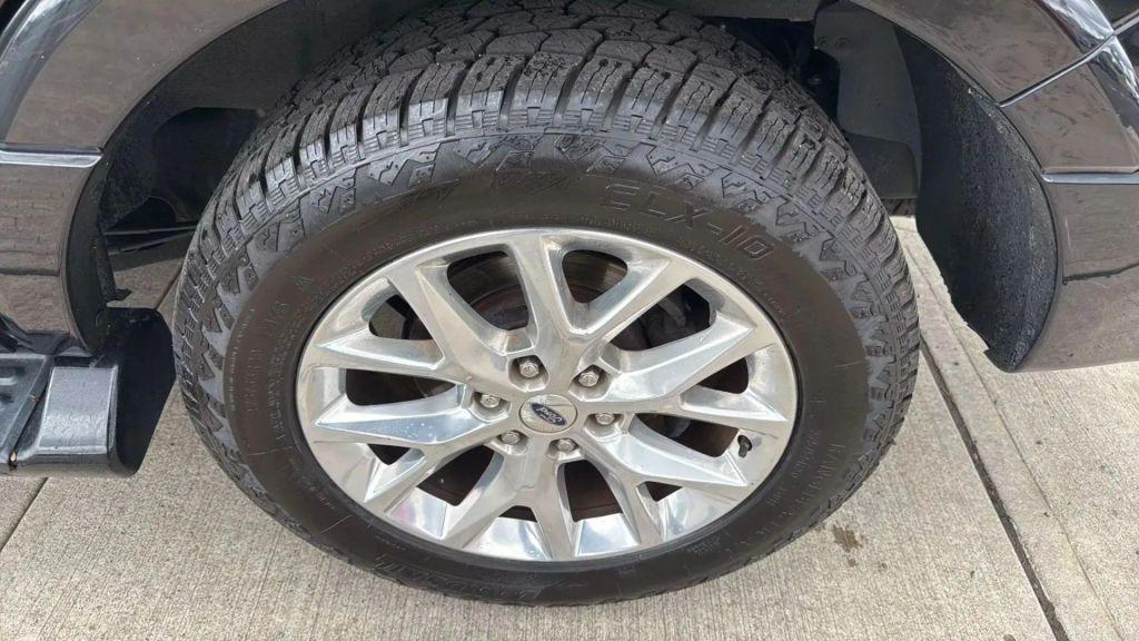 used 2017 Ford Expedition car, priced at $14,999