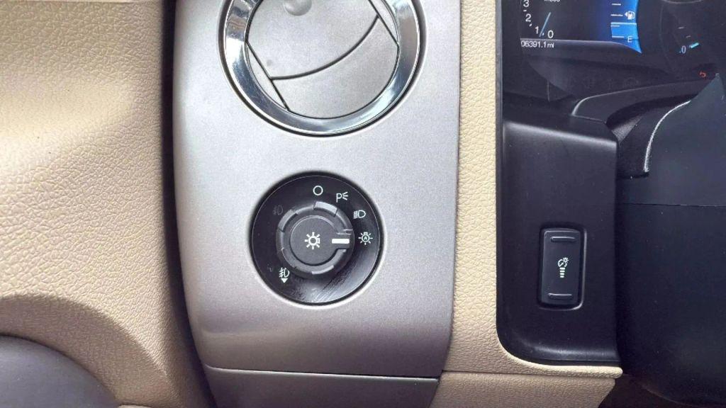 used 2017 Ford Expedition car, priced at $14,999