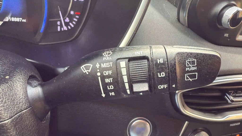 used 2020 Hyundai Santa Fe car, priced at $13,499