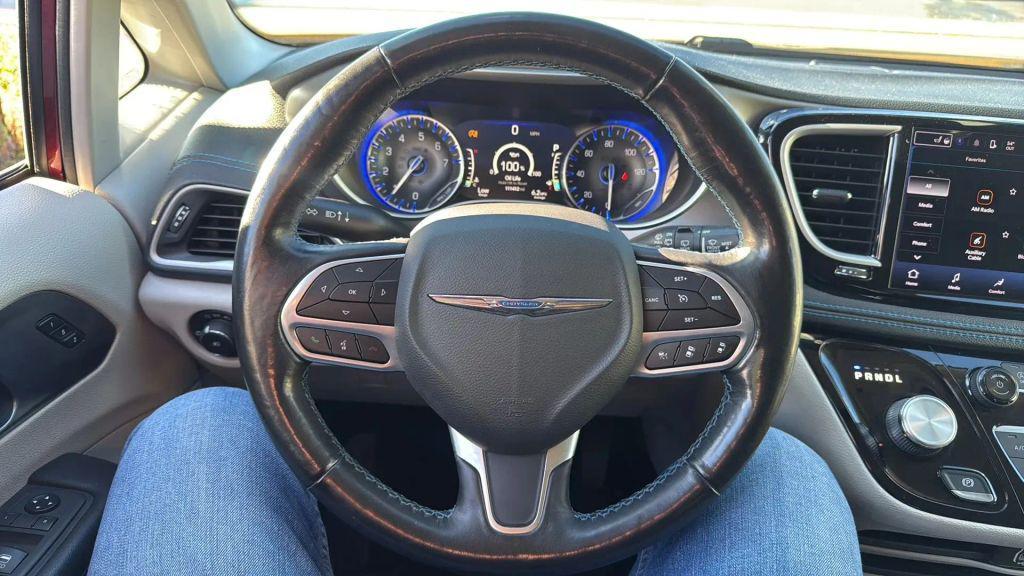 used 2021 Chrysler Pacifica car, priced at $14,999