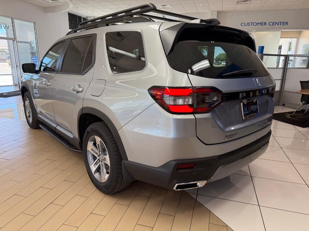 new 2026 Honda Pilot car, priced at $47,885