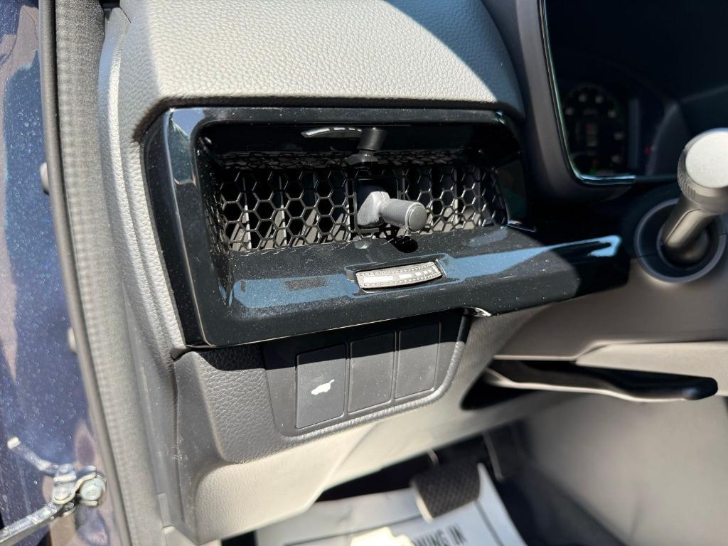new 2026 Honda CR-V Hybrid car, priced at $43,500