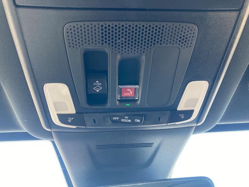 new 2026 Honda CR-V Hybrid car, priced at $39,783