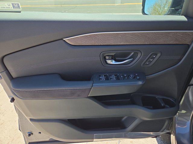 new 2026 Honda Pilot car, priced at $53,827