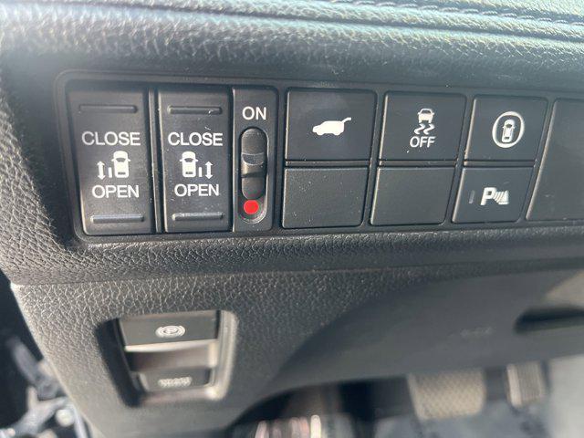 used 2023 Honda Odyssey car, priced at $30,249