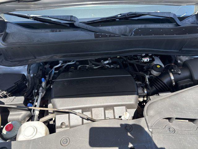 used 2015 Honda Pilot car, priced at $17,999