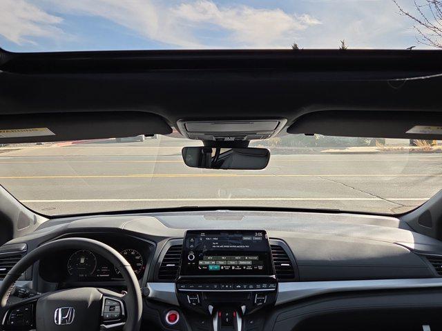 new 2026 Honda Odyssey car, priced at $44,388