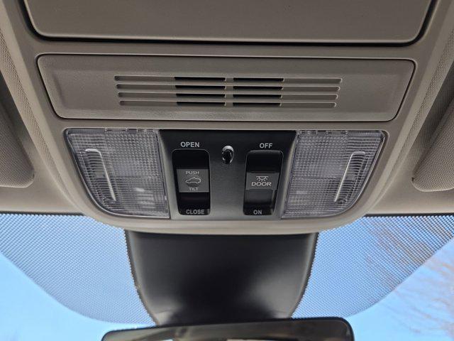 new 2026 Honda Odyssey car, priced at $43,326