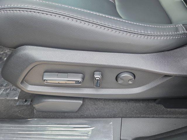 new 2025 Honda Pilot car, priced at $45,596