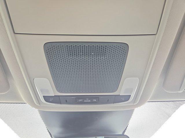 new 2025 Honda Pilot car, priced at $45,596