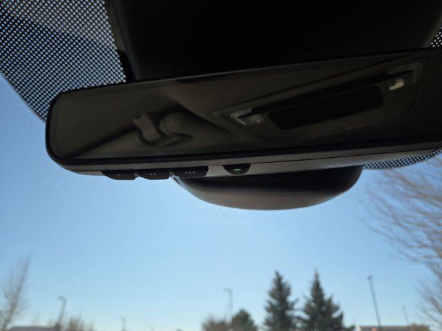 new 2025 Honda Pilot car, priced at $45,596