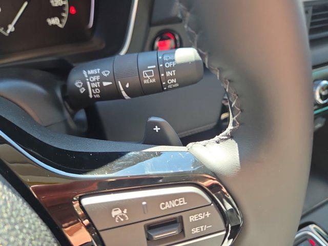 new 2025 Honda Pilot car, priced at $45,596