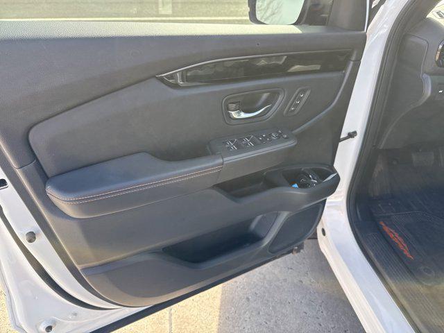 used 2024 Honda Pilot car, priced at $42,499