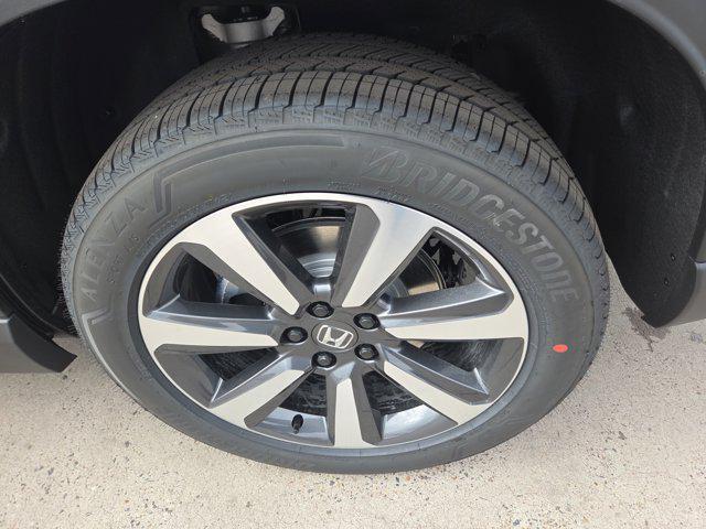 new 2025 Honda Pilot car, priced at $49,134