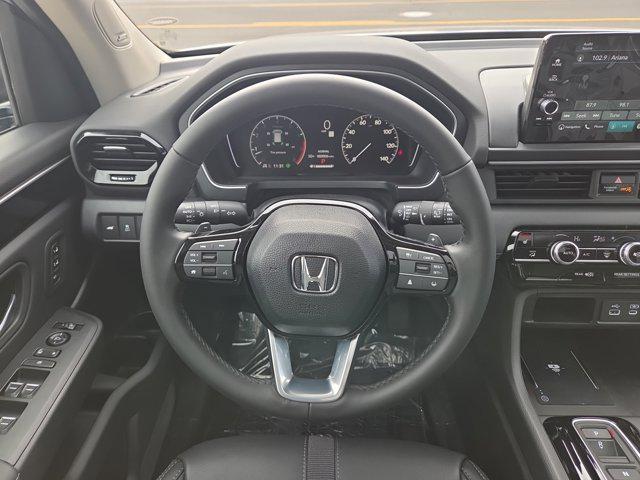 new 2025 Honda Pilot car, priced at $49,134