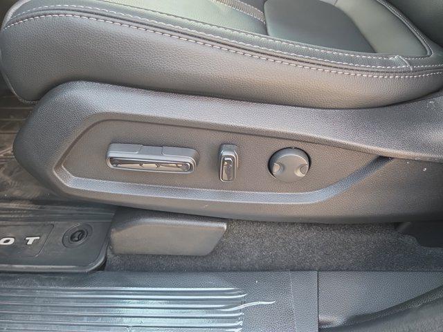 new 2025 Honda Pilot car, priced at $50,641