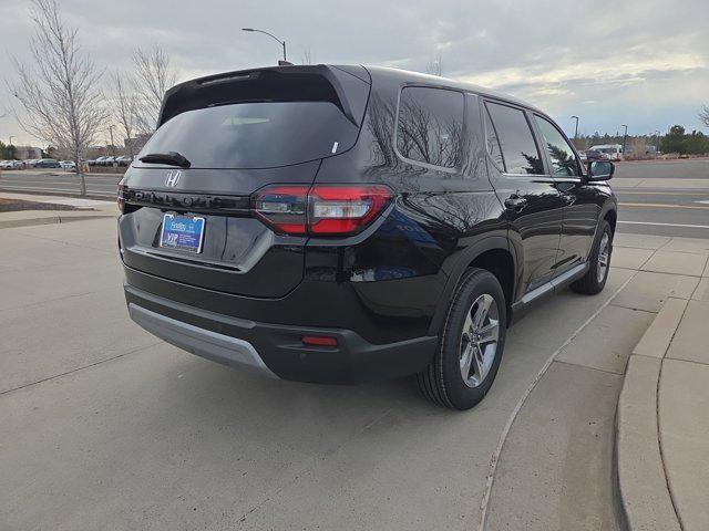 new 2025 Honda Pilot car, priced at $45,596