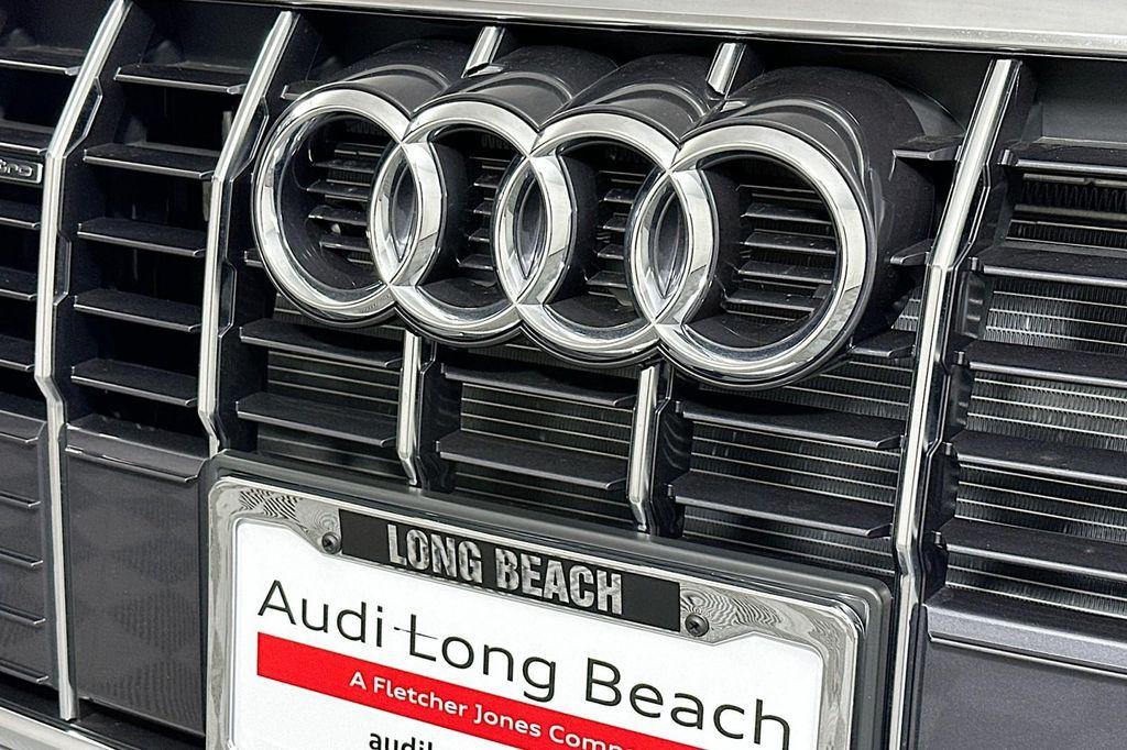 new 2025 Audi Q3 car, priced at $44,175
