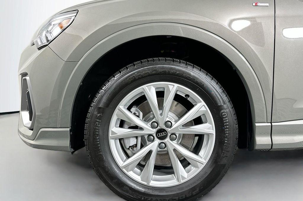 new 2025 Audi Q3 car, priced at $44,175