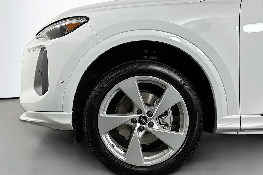 new 2025 Audi Q5 car, priced at $56,740
