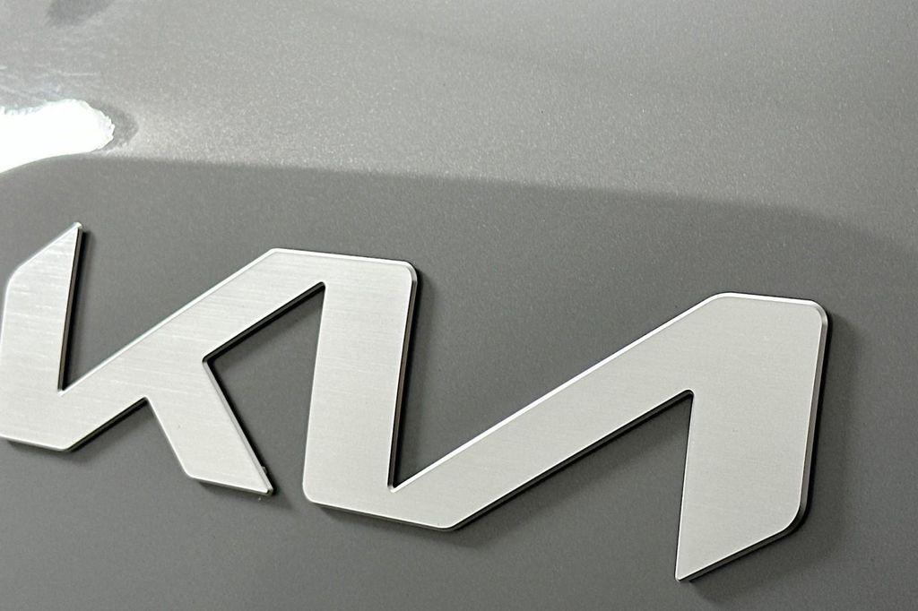 used 2024 Kia Telluride car, priced at $37,665