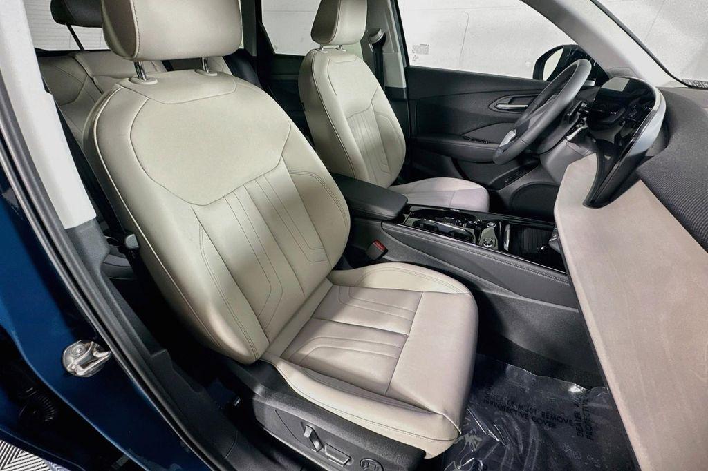 new 2026 Audi Q3 car, priced at $50,220