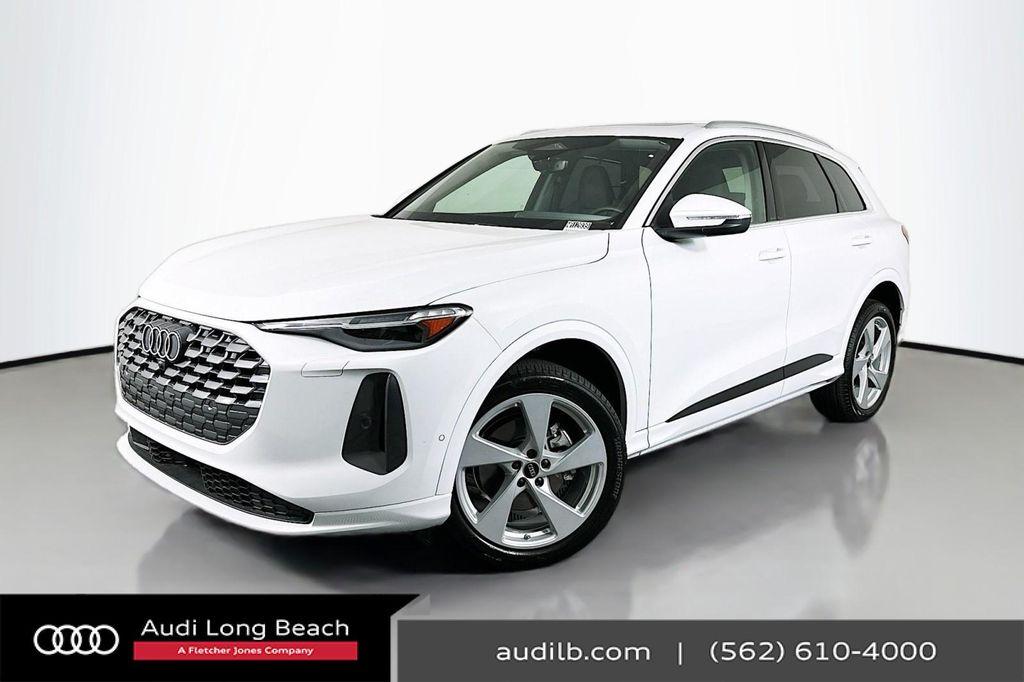 new 2025 Audi Q5 car, priced at $56,800