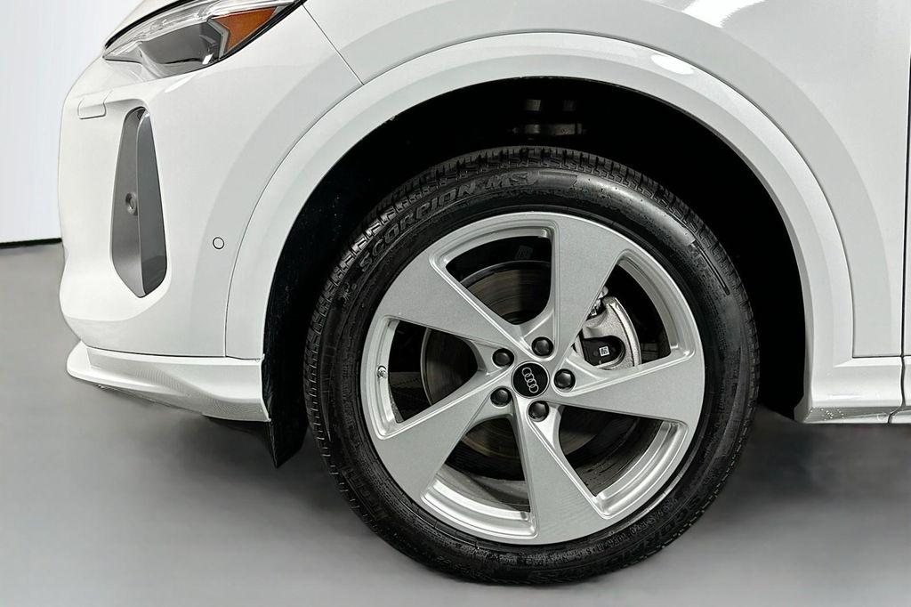 new 2025 Audi Q5 car, priced at $56,740