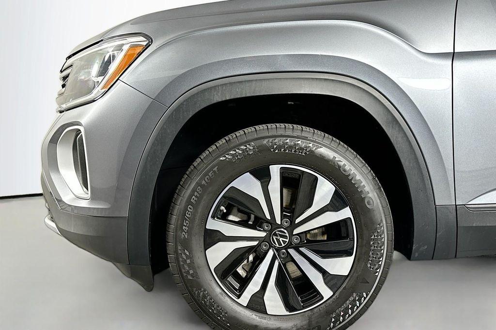 used 2024 Volkswagen Atlas car, priced at $29,564