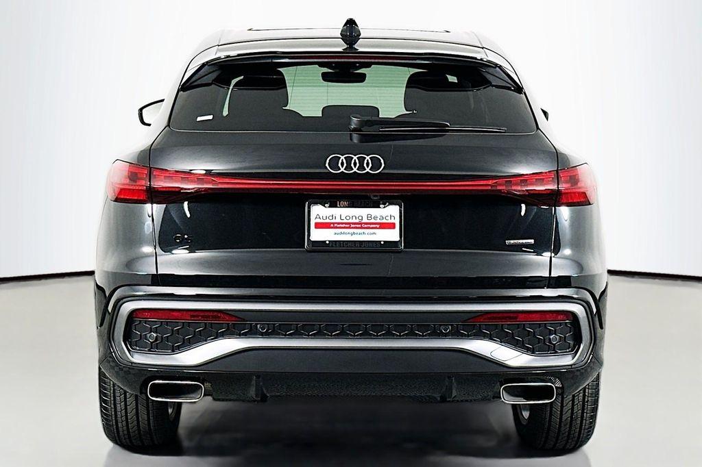 new 2025 Audi Q5 car, priced at $60,615