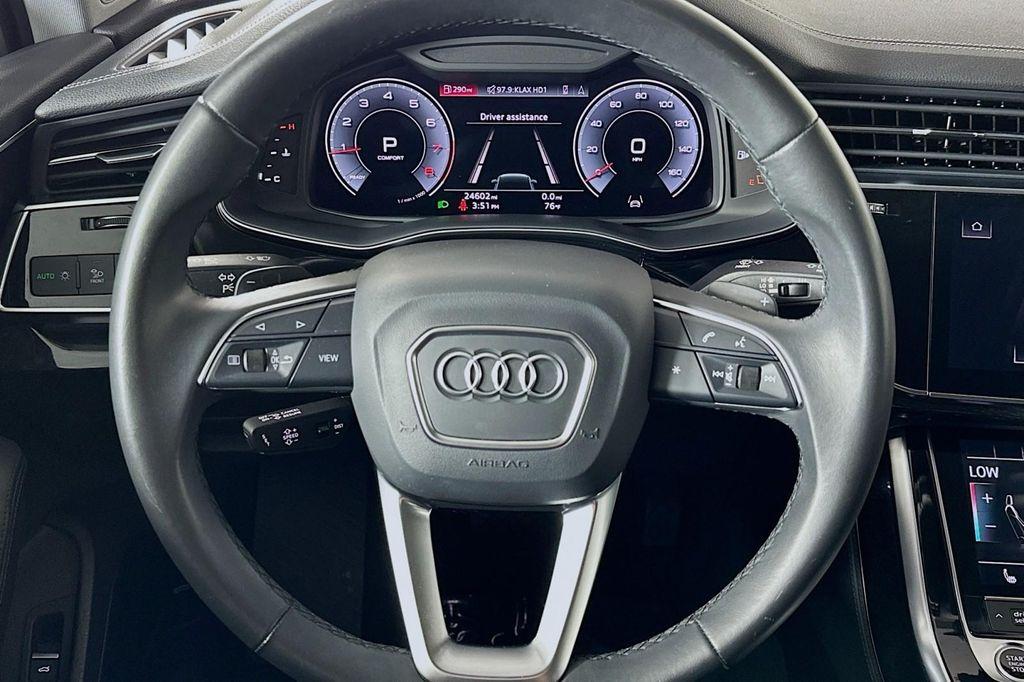 used 2023 Audi Q7 car, priced at $38,794