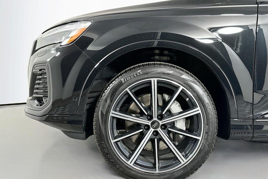 new 2026 Audi Q7 car, priced at $73,445