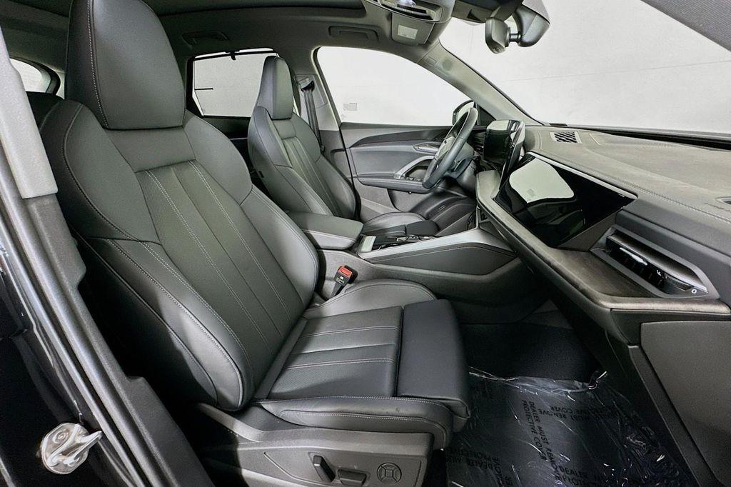 used 2025 Audi Q5 car