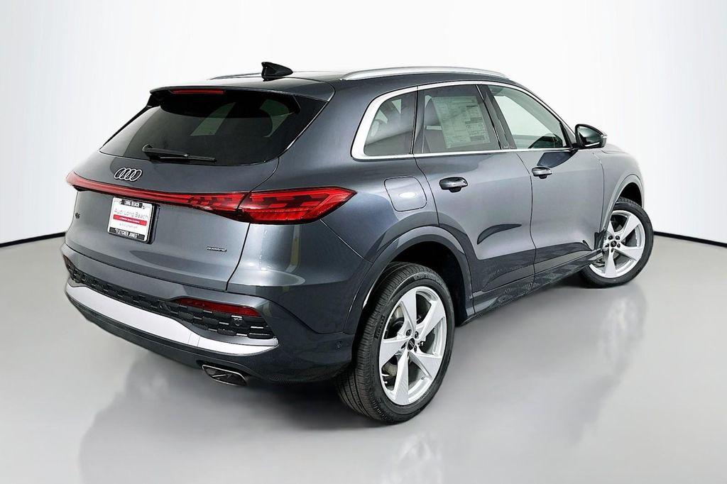 new 2025 Audi Q5 car, priced at $55,790